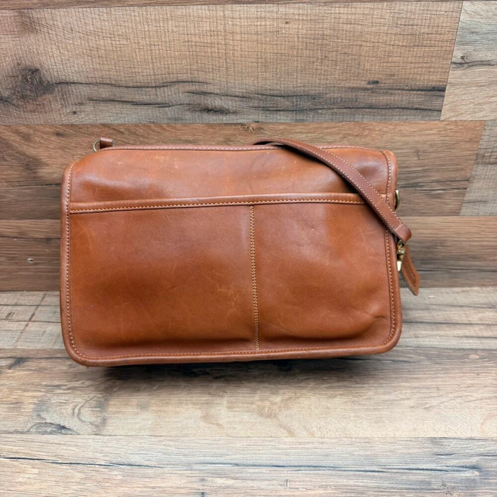 Vintage Coach British Tan Leather Crossbody Shoulder Bag Zip Top USA 025-3124